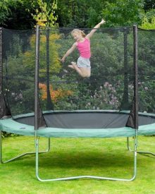 trampoline de jardin